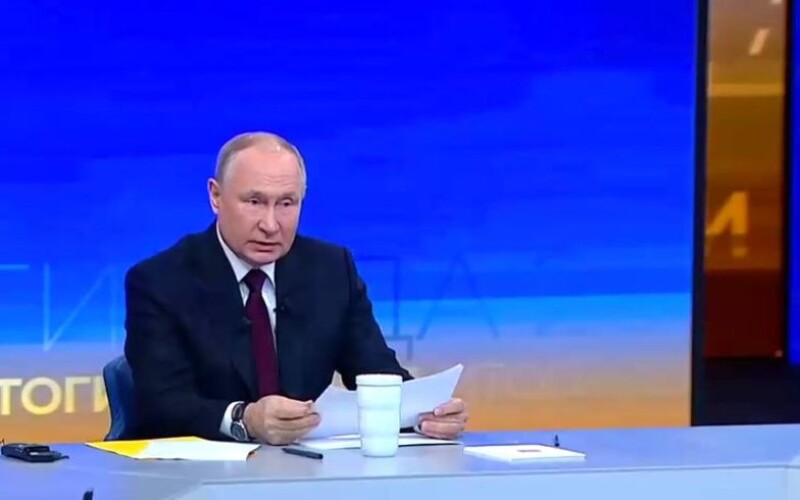Путін заявив, що не відмовиться від завойованих територій України