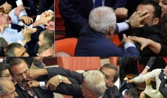 Турецькі парламентарії побилися через Сирію