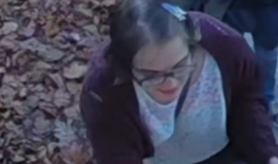 У США затримали дівчину, яка в дитинстві намагалася принести подругу в жертву Слендермену