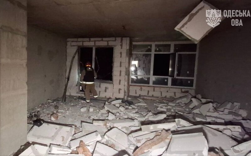 РФ атакувала житлову багатоповерхівку в Одесі