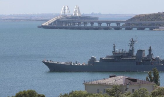 Росіяни хочуть перемістити деякі кораблі з Криму до окупованої частини Грузії