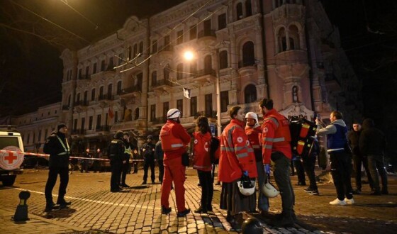 Ворог атакував історичний центр Одеси ракетами: є постраждалі