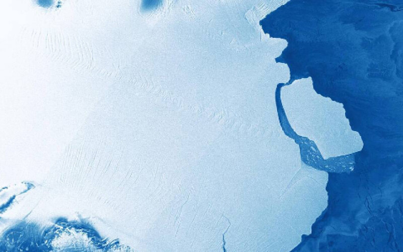 Від льодовика в Антарктиді відколовся айсберг масою 315 мільярдів тонн