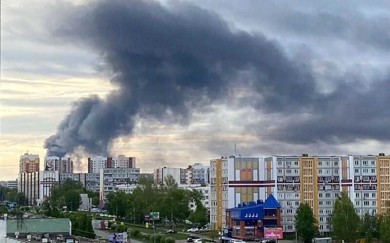 У російському Татарстані горить завод КамАЗ