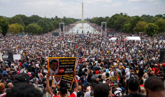 У Вашингтоні тисячі протестувальників зібралися на марш проти расизму