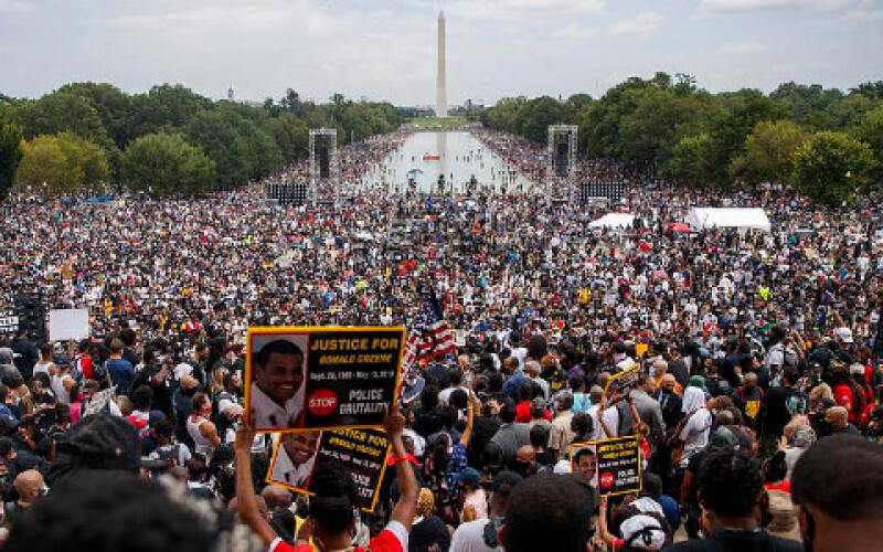 У Вашингтоні тисячі протестувальників зібралися на марш проти расизму