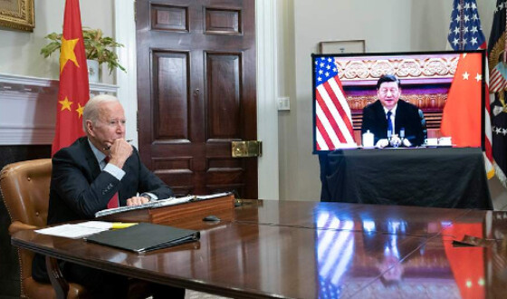 Стали відомі теми спілкування лідерів Китаю та США