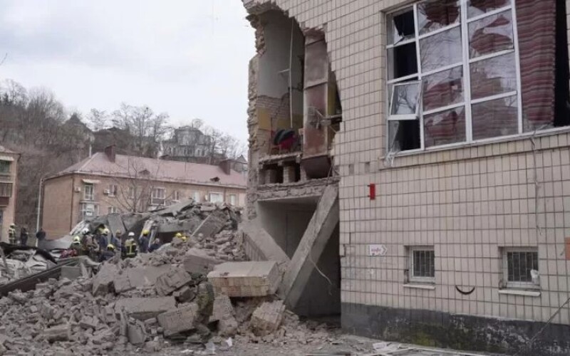 У Києві було зруйновано частину будівлі Академії декоративно-прикладного мистецтва