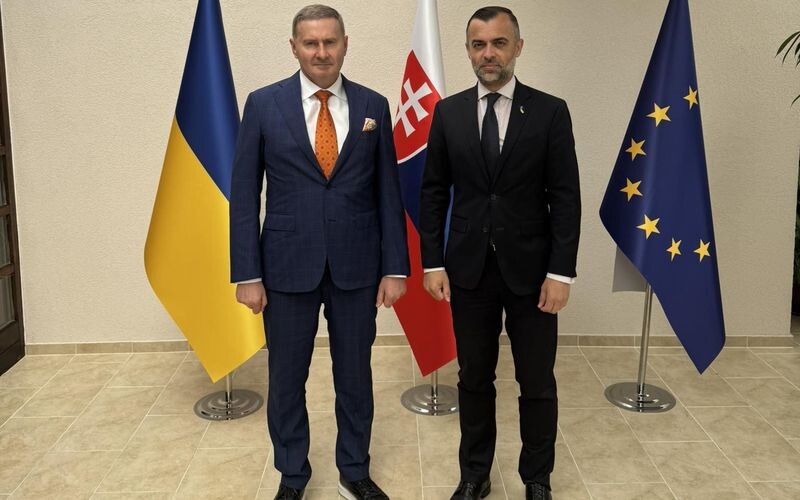 У Словаччині Скрипковський зустрівся з дипломатом Мирославом Кастраном