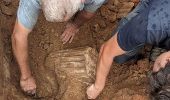 В Іспанії знайдено найдавніший грецький мармуровий вівтар Західного Середземномор’я