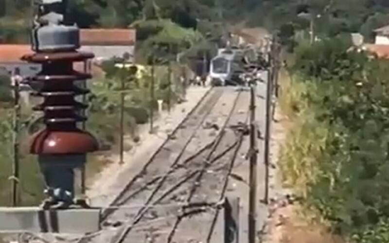 У Португалії 50 людей постраждали в аварії швидкісного поїзда. ВІДЕО