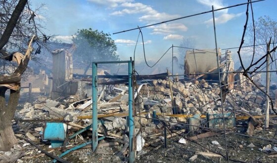 На Харківщині рашисти фугасною бомбою знищили цілу вулицю