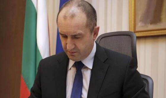 У другому турі виборів президента Болгарії лідирує Радєв