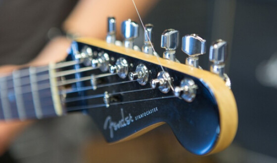 Более 450 гитаристов в Сиднее одновременно исполнили хит AC/DC