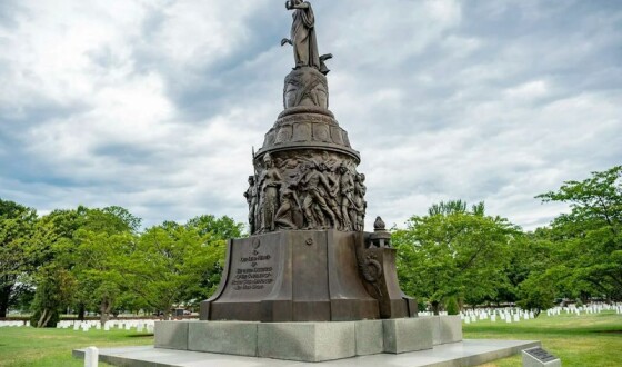 У США знесуть усі пам&#8217;ятники, які прославляють конфедератів
