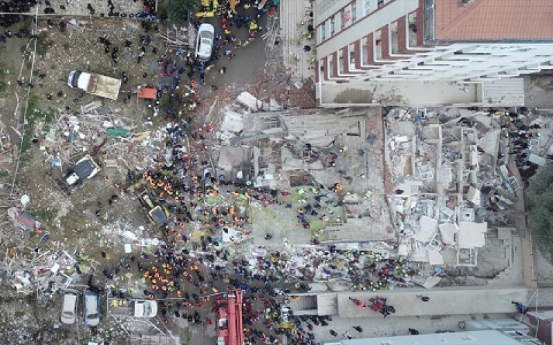 У Стамбулі зросла кількість загиблих внаслідок обвалу будинку