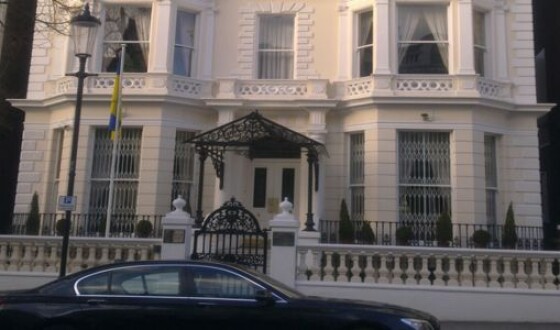Украинское консульство в Лондоне может остаться без помещения