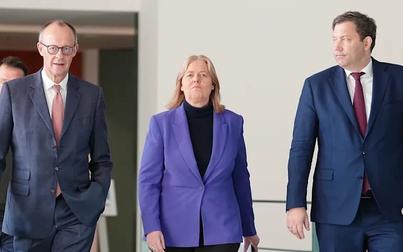 Уряд Німеччини вирішив підвищити мінімальну оплату праці до 14,60 євро на годину