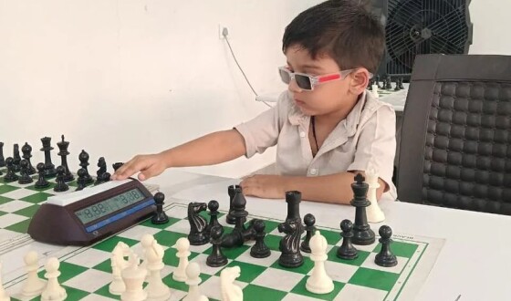 В Індії трирічний хлопчик був офіційно включений до рейтингу Міжнародної шахової федерації
