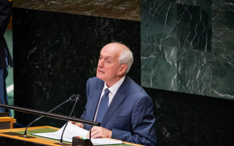 Президент Угорщини порівняв боротьбу України з подіями 1956 року