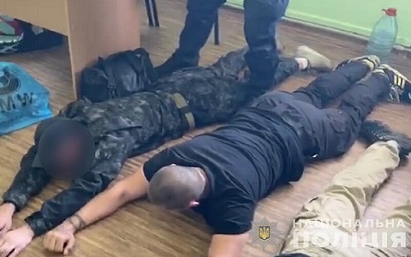 На Миколаївщині 30 рейдерів намагалися захопити завод. ВІДЕО