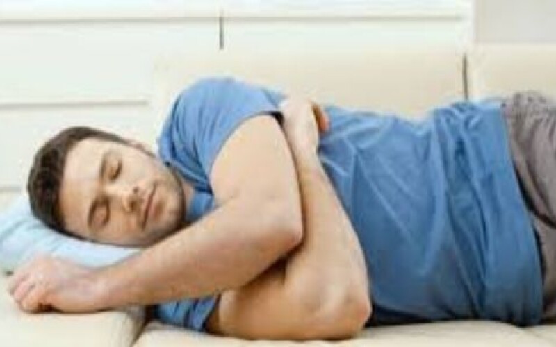 Ученые советуют спать на левом боку