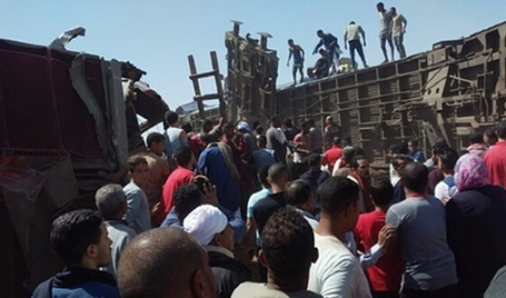 11 людей загинули під час аварії поїзда в Єгипті. Фото