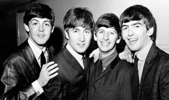 Пластинку The Beatles выставят на торги