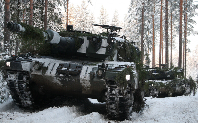 У Німеччині вже підготували танк Leopard, які держава може доставити в Україну