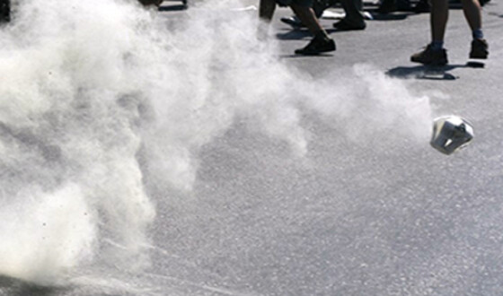 Беспорядки в Афинах: полиция применила газ против митингующих учителей