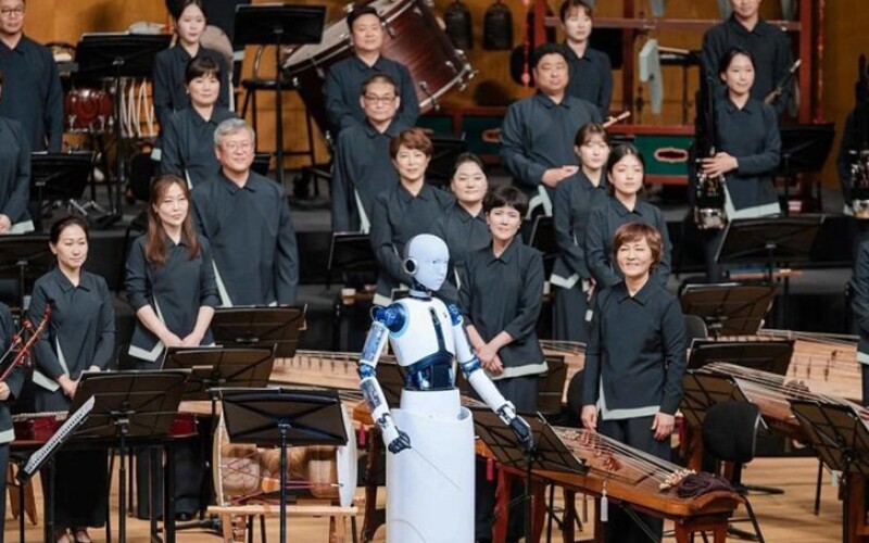 В Японії представили перший у світі роботизований повноцінний оркестр