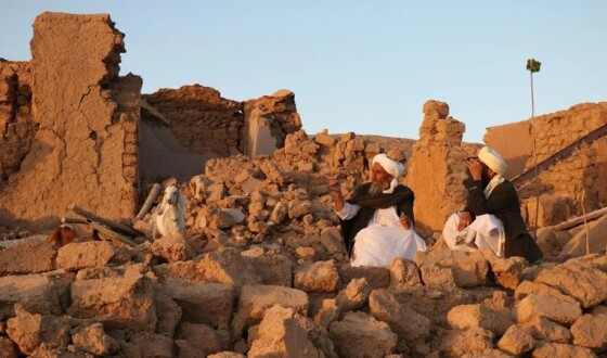 В Афганістані руйнівний землетрус забрав життя близько двох тисяч людей