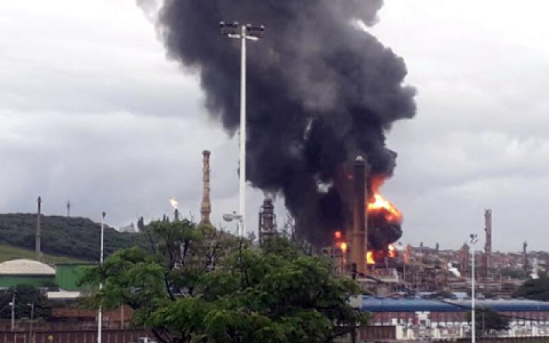 У ПАР в результаті вибуху на нафтопереробному заводі постраждали семеро людей