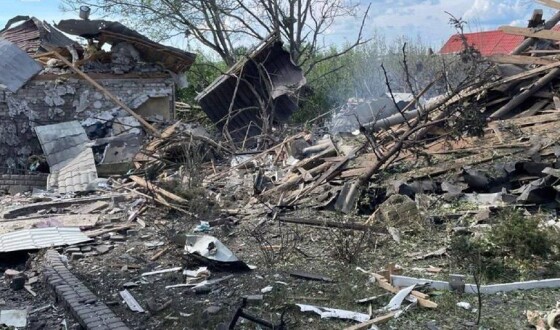 На Харківщині внаслідок авіаудару окупантів загинули мирні люди