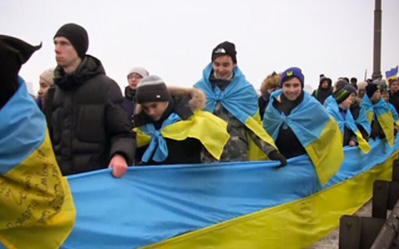 День Соборности Украины: крымчане присоединились к «цепи единства»