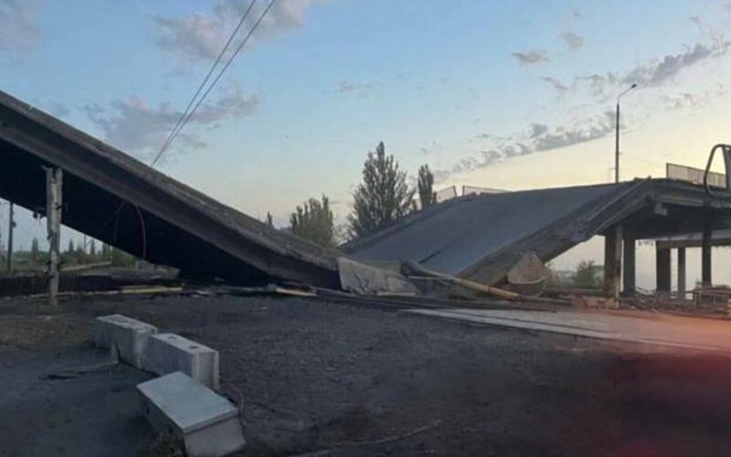 У Покровську окупанти зруйнували Дмитрівський міст