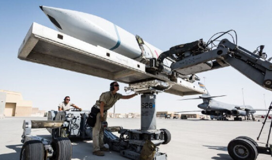 США розпочали фінальні випробування ракет з мікрохвильовим випромінюванням