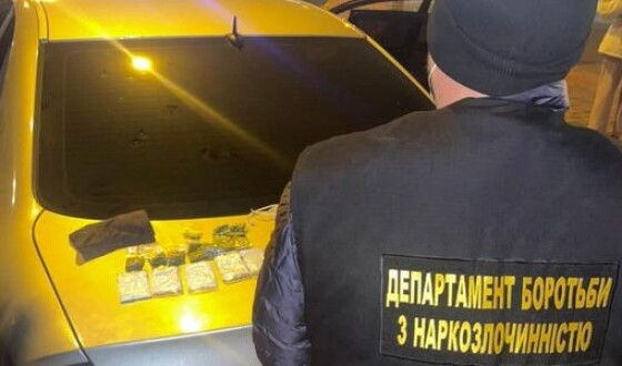 Одеські поліцейські затримали 40-річного наркодилера з Чорноморська
