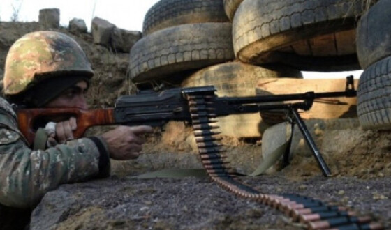 ЗС Вірменії знову обстріляли позиції азербайджанської армії