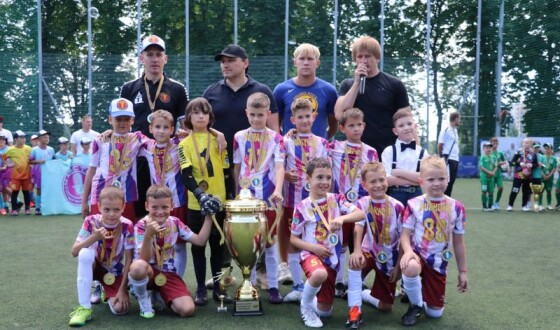 Золота Капібара, машина часу і дитячий футбол: Golden Union Cup