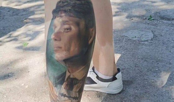 У Криму пенсіонерка написала донос на дівчину за &#8220;татуювання Бандери&#8221; на нозі