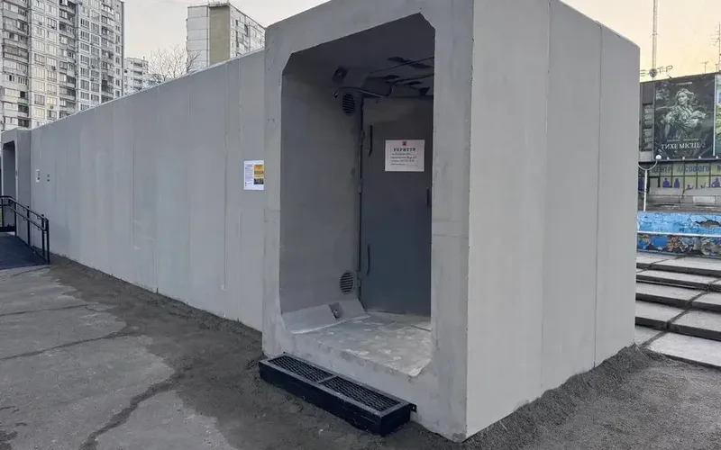 Прокуратура судиться з КМДА та Київрадою через відсутність мобільних укриттів у Києві