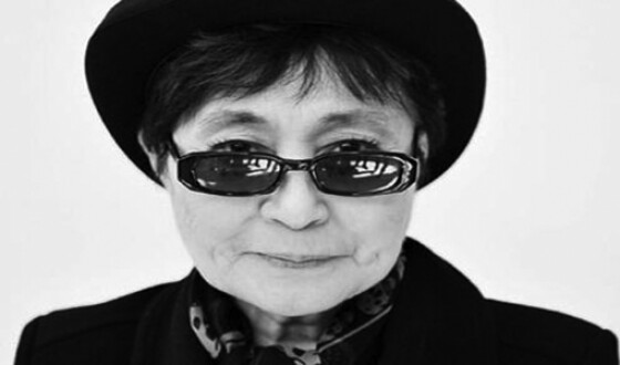 Вдова Леннона вынудила владельца бара «Йоко Моно» сменить название