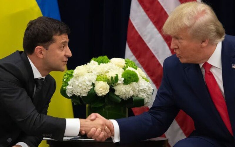 Трамп може зберегти політику адміністрації Байдена щодо України &#8211; WSJ