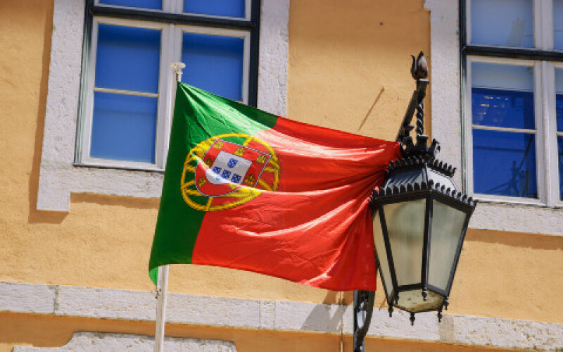 Publico: Португалія з лютого не видала жодної «золотої візи» росіянам