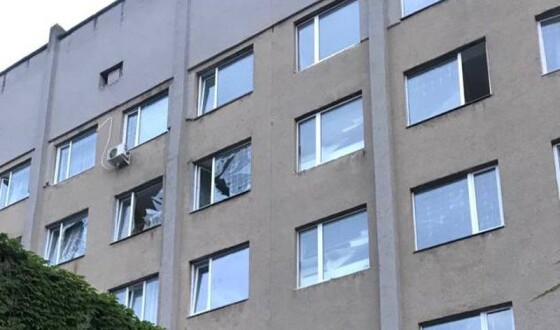 Російські окупанти завдали ракетних обстрілів по Миколаєву: пошкоджена лікарня