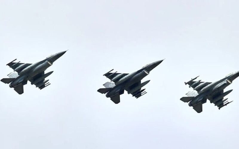 Таїланд завдав авіаударів по Камбоджі