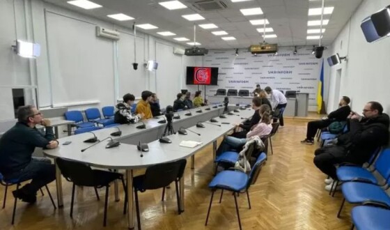 Українські добровольці розповіли про небезпеку інформаційного впливу Кремля
