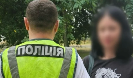 Дівчина, яка вигукувала «слава росії» в метро, не написала заяву на чоловіка, який її вдарив
