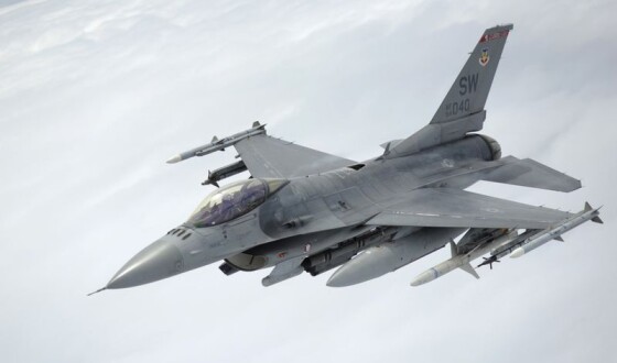 У Повітряних силах розповіли, як зберігатимуть винищувачі F-16